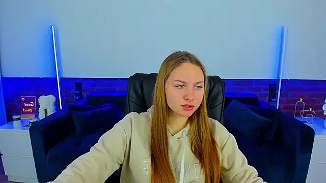 MilaAddams online show from 02/03/26, 07:02