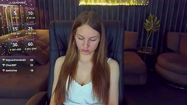 Snapshot of MilaAddams chatting on 08/03/26, 10:10 MilaAddams online show from 08/03/26, 10:10
