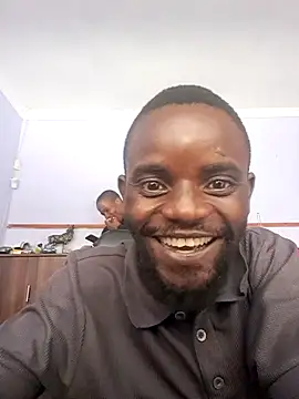 Snapshot of KwaneleK1 chatting on 09/22/25, 08:05 KwaneleK1 online show from 09/22/25, 08:05