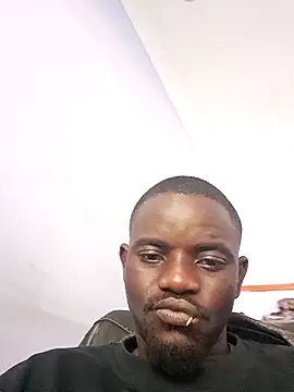 Snapshot of KwaneleK1 chatting on 10/09/25, 12:14 KwaneleK1 online show from 10/09/25, 12:14