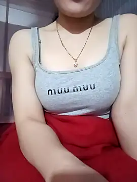 LucyyLy online show from 12/19/25, 11:50