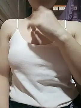 LucyyLy online show from 06/24/26, 12:42