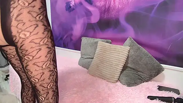 MysticCleo online show from 11/14/25, 04:38