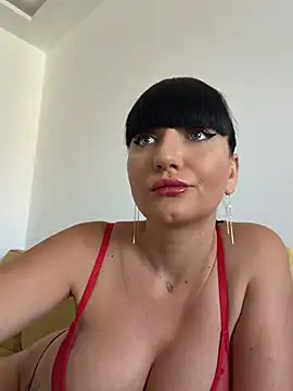 Snapshot of MysticCleo chatting on 07/28/26, 02:13 MysticCleo online show from 07/28/26, 02:13