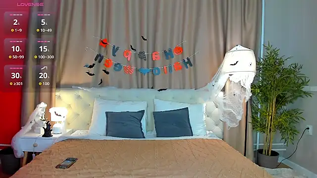 Belle Wa1ker online show from 10/28/25, 08:40