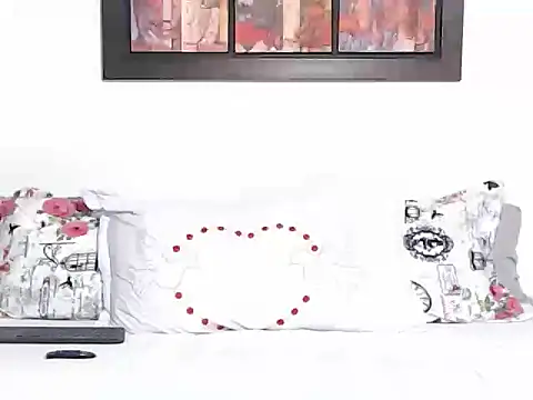 OSHYRIS online show from 12/15/25, 01:04