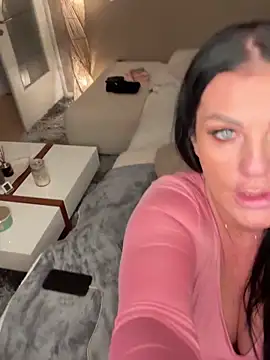 Nola Luxx-offiziell online show from 09/23/25, 07:28