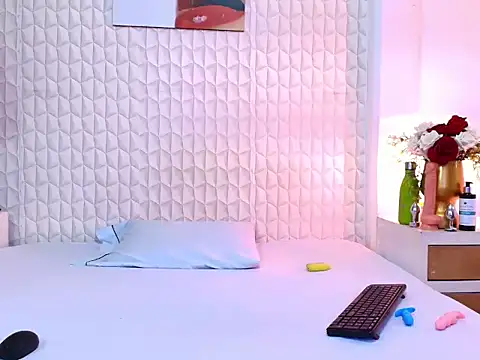 LuigiMarchetti online show from 11/05/25, 07:58