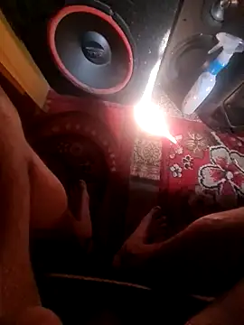 Snapshot of robyka000 chatting on 09/15/25, 08:25 robyka000 online show from 09/15/25, 08:25