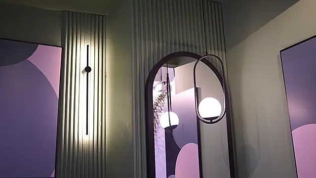 Snapshot of Tayler_Kim chatting on 10/03/25, 06:27 Tayler Kim online show from 10/03/25, 06:27