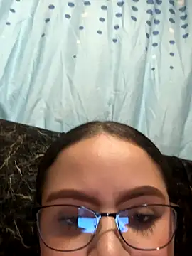 Snapshot of Tayler_Kim chatting on 11/23/25, 09:36 Tayler Kim online show from 11/23/25, 09:36