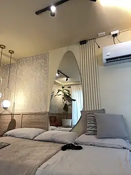 Tayler Kim online show from 03/29/26, 04:29