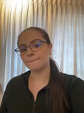 Tayler Kim online show from 04/07/26, 06:52