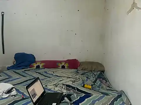 Snapshot of angelhotmex chatting on 09/23/25, 12:46 angelhotmex online show from 09/23/25, 12:46