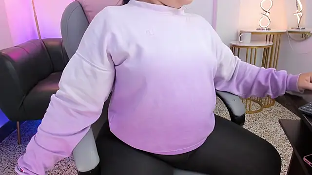 Miss Francheska online show from 11/22/25, 11:42