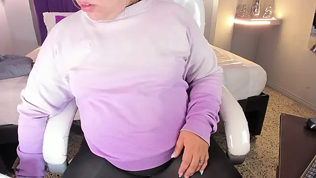 Miss Francheska online show from 03/12/26, 11:49