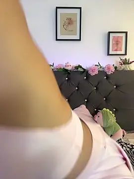 Im Lyan online show from 12/02/25, 03:07