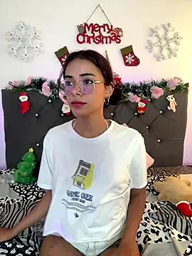 Im Lyan online show from 12/13/25, 07:53