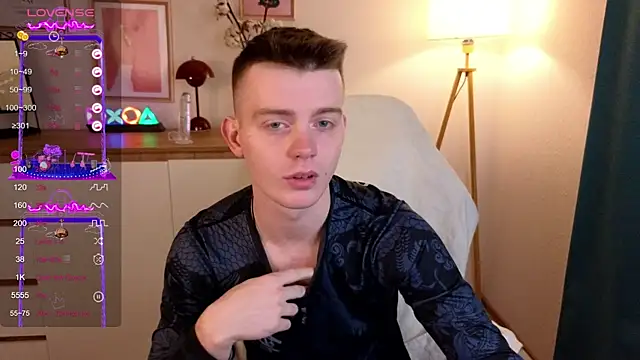 happy de1mos online show from 10/02/25, 07:43