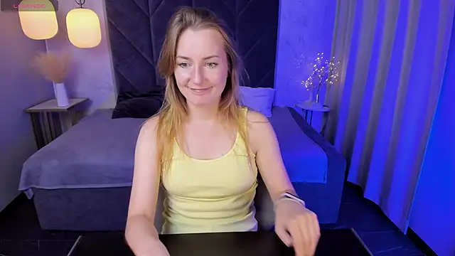 MeggySun online show from 09/14/25, 01:54