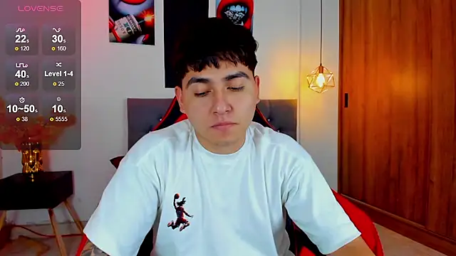 Snapshot of Nicolas_James_Sc chatting on 01/05/26, 05:27 Nicolas James Sc online show from 01/05/26, 05:27