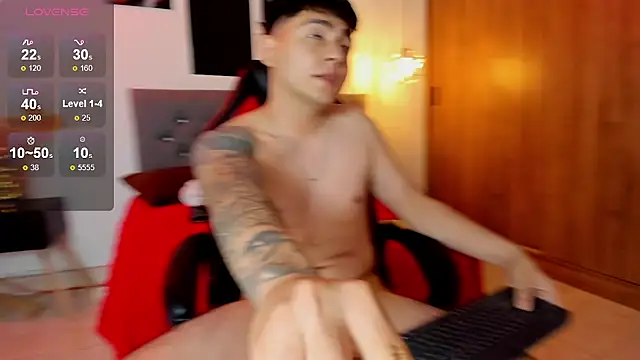 Snapshot of Nicolas_James_Sc chatting on 01/15/26, 01:48 Nicolas James Sc online show from 01/15/26, 01:48