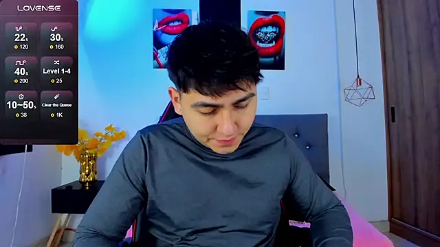 Snapshot of Nicolas_James_Sc chatting on 02/13/26, 02:02 Nicolas James Sc online show from 02/13/26, 02:02