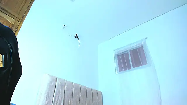 Snapshot of magic_mike_26 chatting on 10/12/25, 12:59 magic mike 26 online show from 10/12/25, 12:59