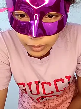 new coupleee online show from 09/13/25, 05:35