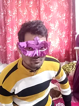 new coupleee online show from 12/21/25, 06:42