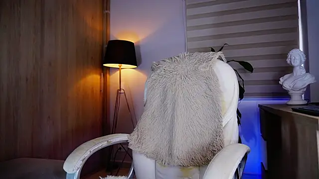 Snapshot of Erick_Thompsonx chatting on 09/14/25, 04:39 Erick Thompsonx online show from 09/14/25, 04:39