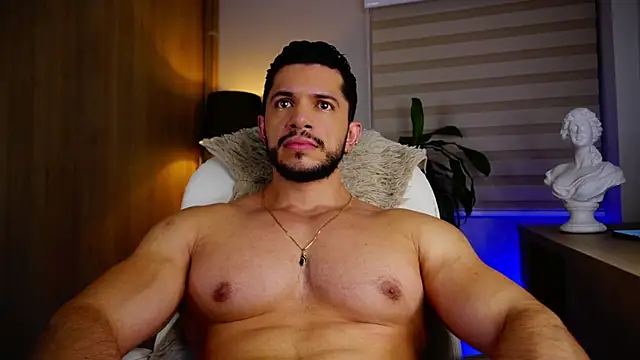 Snapshot of Erick_Thompsonx chatting on 10/08/25, 10:29 Erick Thompsonx online show from 10/08/25, 10:29