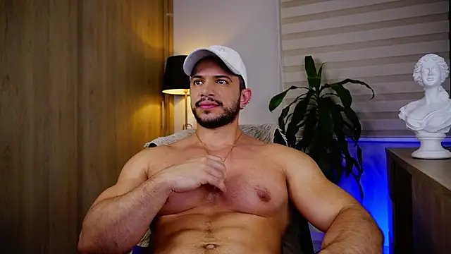 Snapshot of Erick_Thompsonx chatting on 10/30/25, 10:21 Erick Thompsonx online show from 10/30/25, 10:21