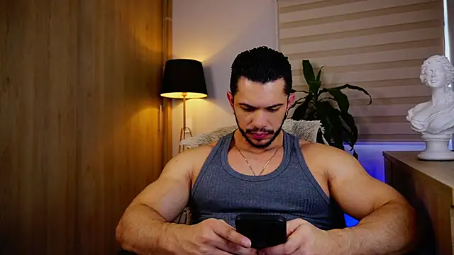 Snapshot of Erick_Thompsonx chatting on 11/01/25, 06:43 Erick Thompsonx online show from 11/01/25, 06:43