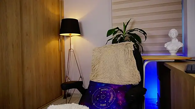 Snapshot of Erick_Thompsonx chatting on 11/27/25, 08:55 Erick Thompsonx online show from 11/27/25, 08:55