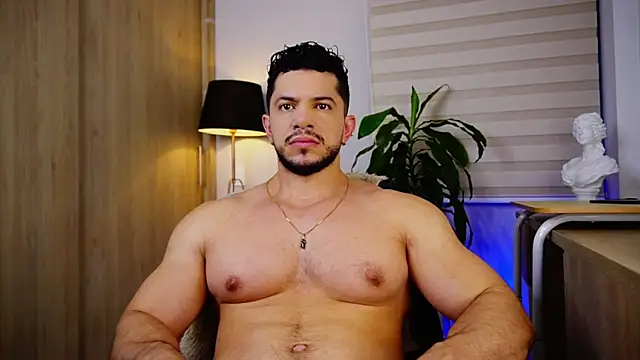 Snapshot of Erick_Thompsonx chatting on 12/03/25, 10:30 Erick Thompsonx online show from 12/03/25, 10:30