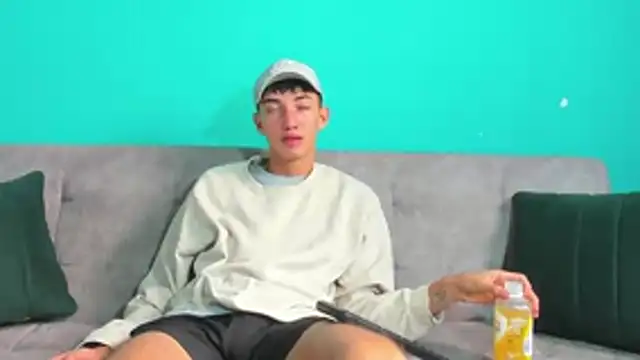 Snapshot of Maikol_Ortiz chatting on 02/19/26, 01:07 Maikol Ortiz online show from 02/19/26, 01:07