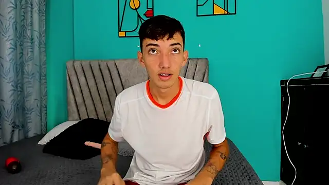 Maikol Ortiz online show from 04/23/26, 12:29