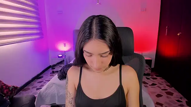 AlliceCopper online show from 11/05/25, 02:17