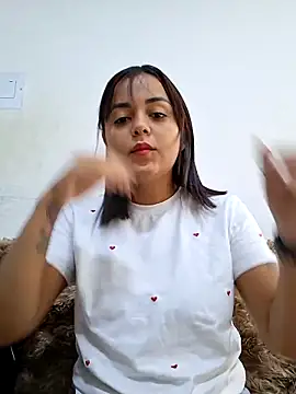 Naugthy-Mey online show from 04/22/26, 01:23