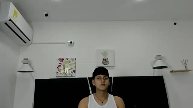 zeusapollofuck online show from 09/25/25, 08:12