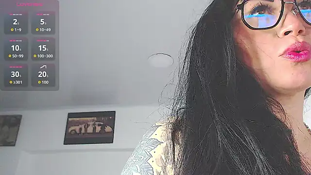 Vicky hotmilf online show from 02/11/26, 11:15