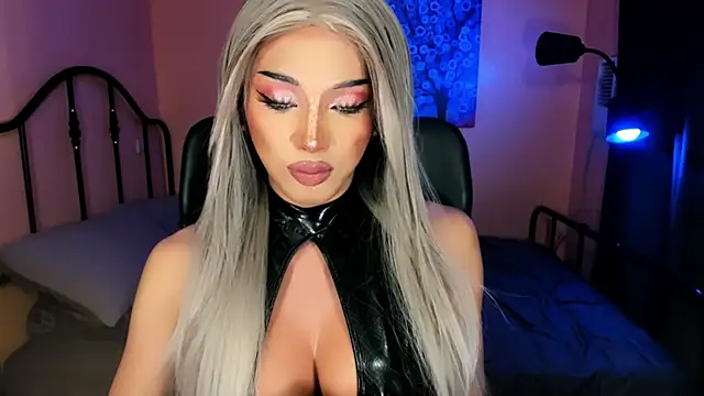 xUrGoddess Bellax online show from 12/15/25, 01:32