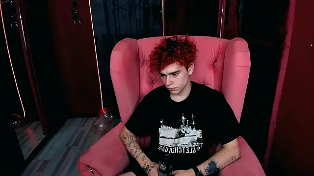 Snapshot of Blaiz_Vok chatting on 10/29/25, 10:00 Blaiz Vok online show from 10/29/25, 10:00