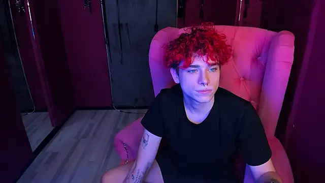 Snapshot of Blaiz_Vok chatting on 11/18/25, 09:08 Blaiz Vok online show from 11/18/25, 09:08