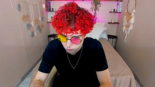 Snapshot of Blaiz_Vok chatting on 12/01/25, 08:36 Blaiz Vok online show from 12/01/25, 08:36