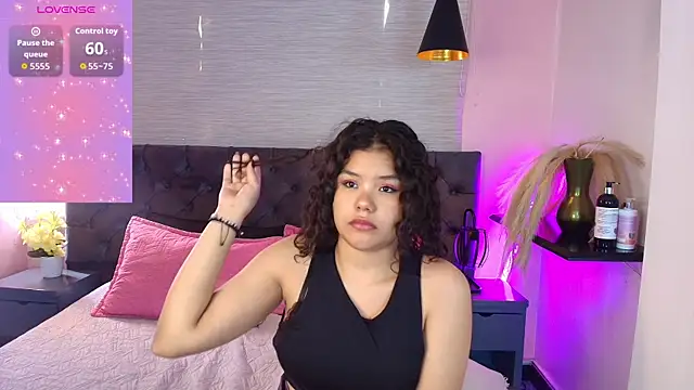 Annie Lii online show from 09/09/25, 01:32