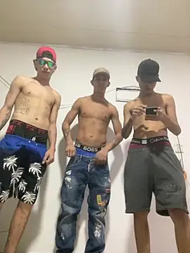 spicyboysvenezuelan online show from 11/18/25, 06:29