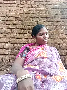 Jivika Jaiswal online show from 10/29/25, 09:33