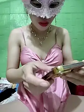 Tin tanny online show from 11/08/25, 01:06